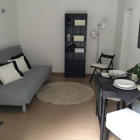 Cabella Fine Flat Apartment Genoa Room photo